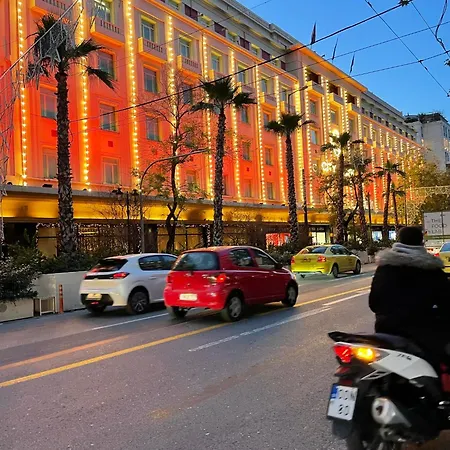 2 Bd In Syntagma With Acropolis View Athen